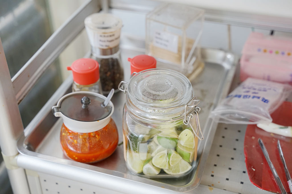 【新竹越南料理推薦】新竹工研院美食好選擇 美味生菜春捲/法國麵包香茅雞肉 明昌越式餐館