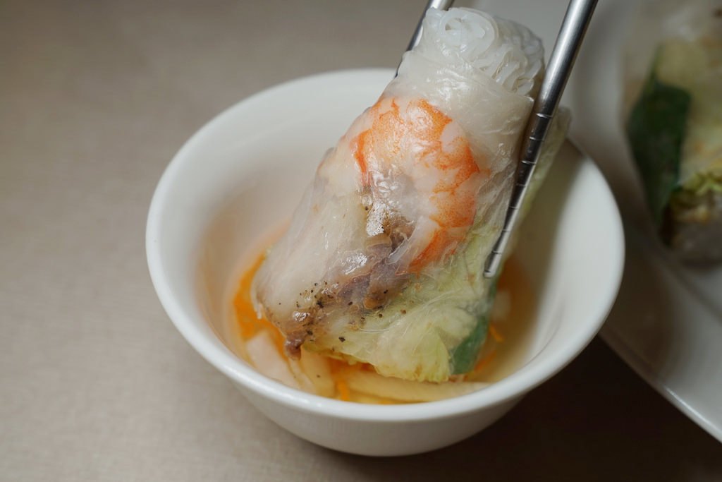 【新竹越南料理推薦】新竹工研院美食好選擇 美味生菜春捲/法國麵包香茅雞肉 明昌越式餐館