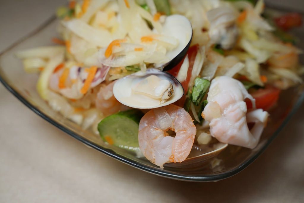 【新竹越南料理推薦】新竹工研院美食好選擇 美味生菜春捲/法國麵包香茅雞肉 明昌越式餐館