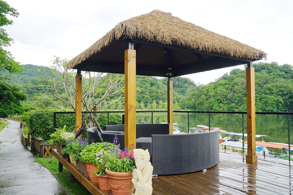 【苗栗下午茶推薦】峇里島風格湖畔咖啡廳 超浪漫水岸觀景亭包廂 映象水岸