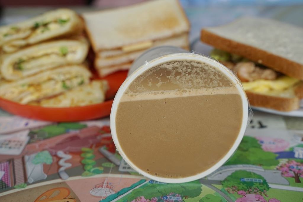 【鶯歌早餐推薦】馬來西亞風味早餐 美味必點咖椰吐司/古早味厚蛋餅 志業早餐