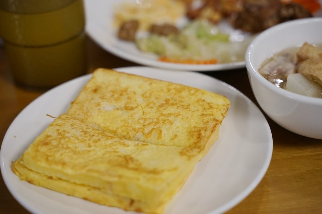 【嘉義太保住宿飯店推薦】鄰近麻魚寮夜市/免費停車場 美味單點式早餐 佳仕堡商務飯店