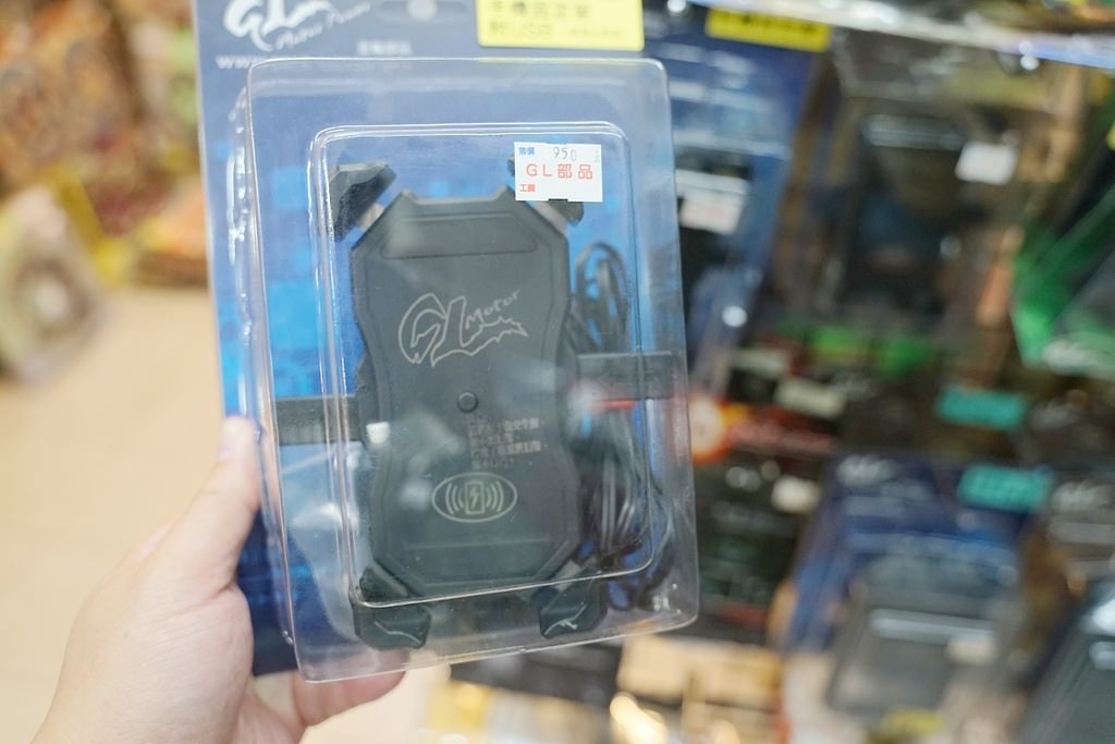 【台南機車材料行推薦】排氣管修改訂做訂製 雷射雕刻機批發教學 金輪動力開發有限公司