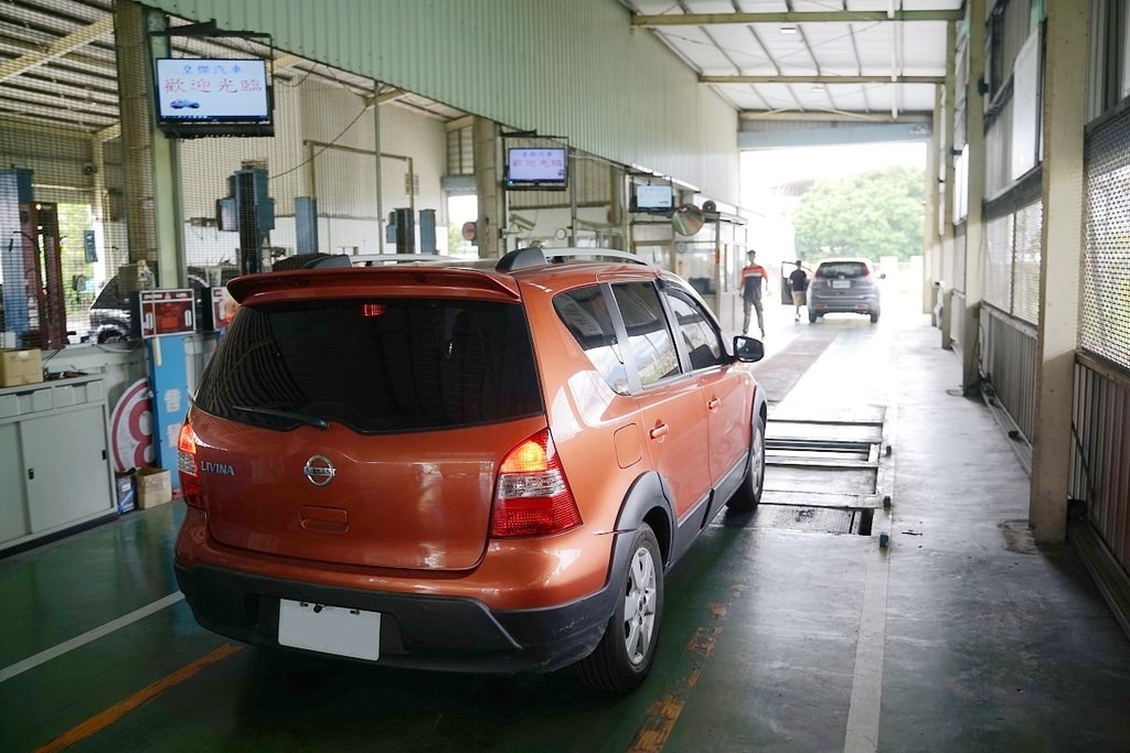 【屏東潮州汽車保養廠推薦】潮州鎮限定代客牽車保養驗車 大小型車定期檢驗好選擇 皇傑汽車檢驗廠
