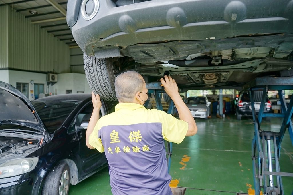 【屏東潮州汽車保養廠推薦】潮州鎮限定代客牽車保養驗車 大小型車定期檢驗好選擇 皇傑汽車檢驗廠