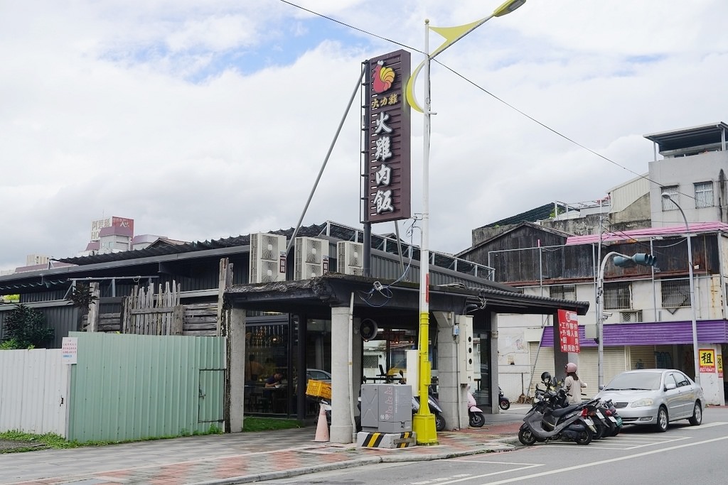 【花蓮市區小吃推薦】花蓮中山路美食好選擇 美味火雞肉飯/手工蝦捲/扁魚白菜湯 火力雞火雞肉飯花蓮中山店