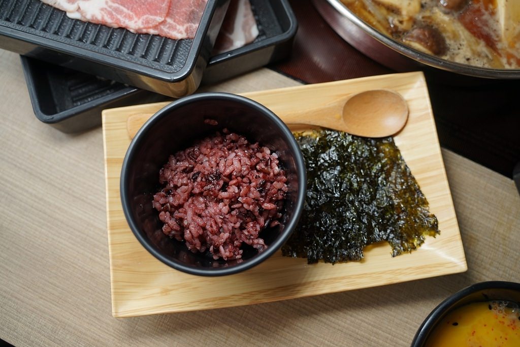 【中壢吃到飽餐廳推薦】嚴選台灣在地好農食材 關東風味壽喜燒 本燔野菜農場