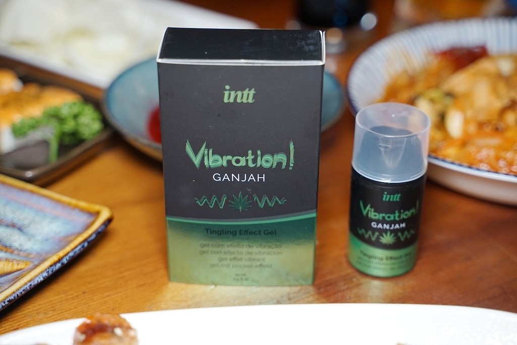 【情趣潤滑液推薦】老司機專用【巴西 Intt Vibration 爆跳式高潮液】大麻籽油/泡泡糖/伏特加激情凝露