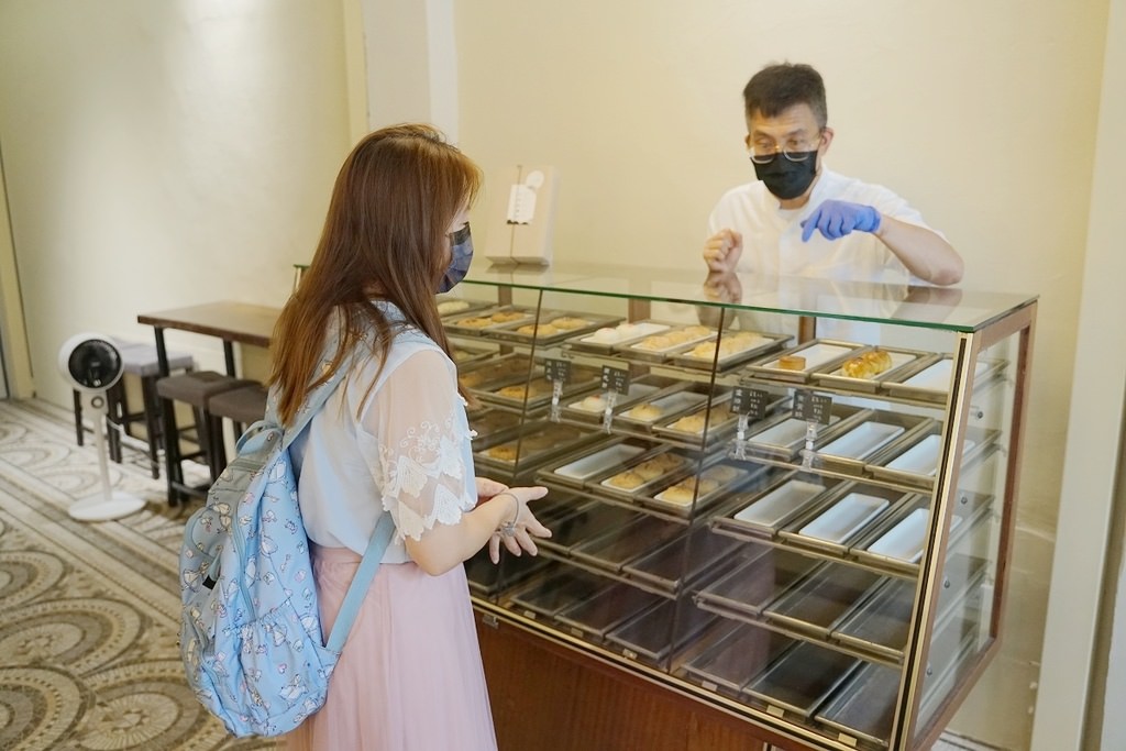 【龍岡下午茶推薦】文青風漢餅店 美味開花餅/桃酥 一格 une pâtisserie