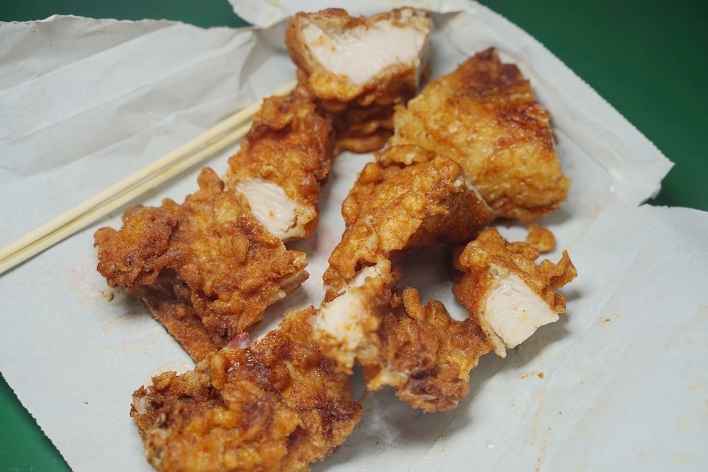 【基隆冰店推薦】在地人下午茶好選擇 雞排配剉冰才對味 活力站蒟蒻屋 Power House