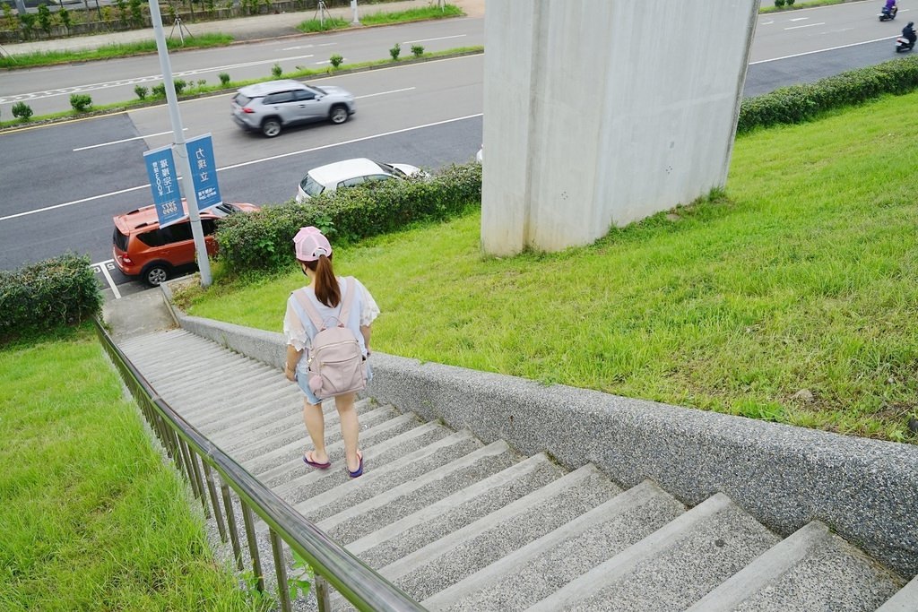 【新北親子景點推薦】全台最大共融全齡化堤坡特色滑梯樂園 31座溜滑梯+100組遊具設施 新北大都會公園熊猴森樂園