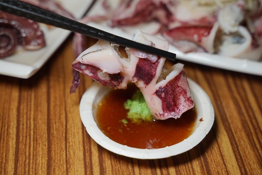 【金山老街美食推薦】超人氣排隊美食 超澎湃萬里三點蟹海鮮粥 金山大碗螃蟹