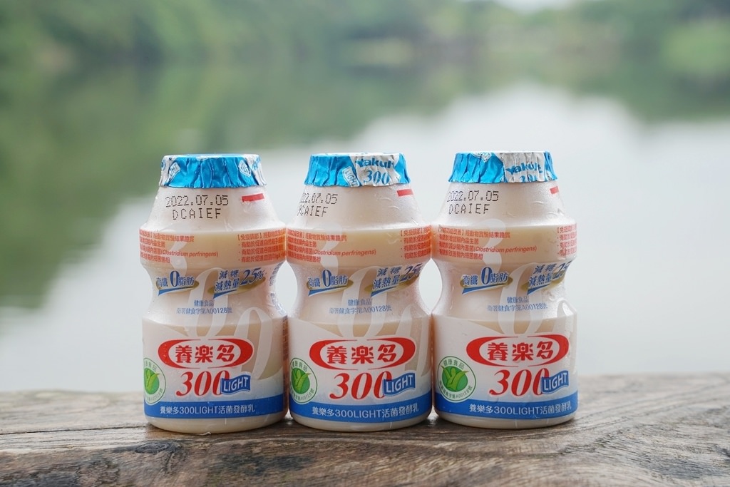 【新養樂多 New Yakult】養樂多代田菌＋半乳寡糖+膳食纖維 三項國家認證活菌發酵乳