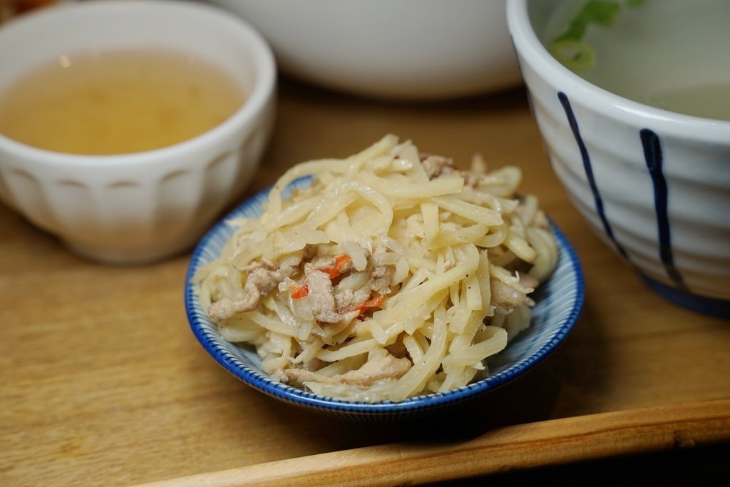 【金門金湖美食推薦】鄰近特約茶室展示館/金門植物園 金門人氣伴手禮餐廳專賣店 金拌麵