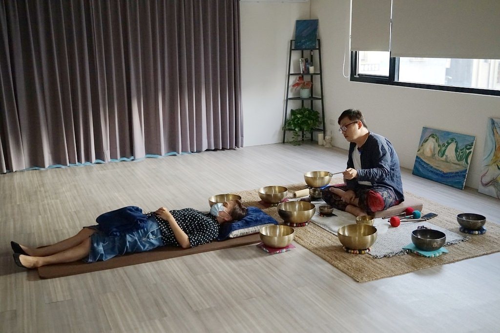 【台北減壓課程推薦】獨特頻率團體頌缽體驗 身心靈深層放鬆 起跑點身心平衡學院
