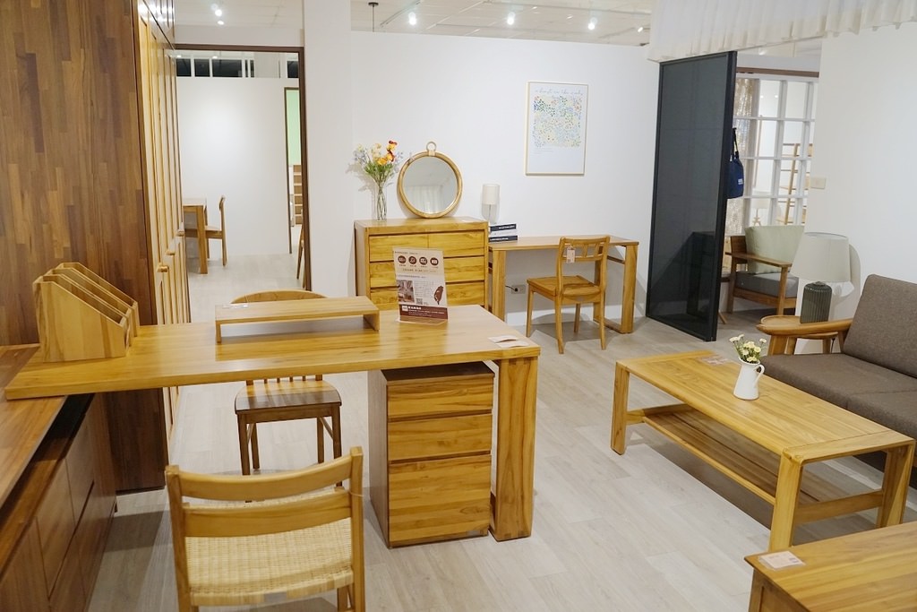 【台中大里家具店推薦】印尼大廠進口柚木家具 柚木家具配置裝潢空間設計服務 歐克斯柚木大里店