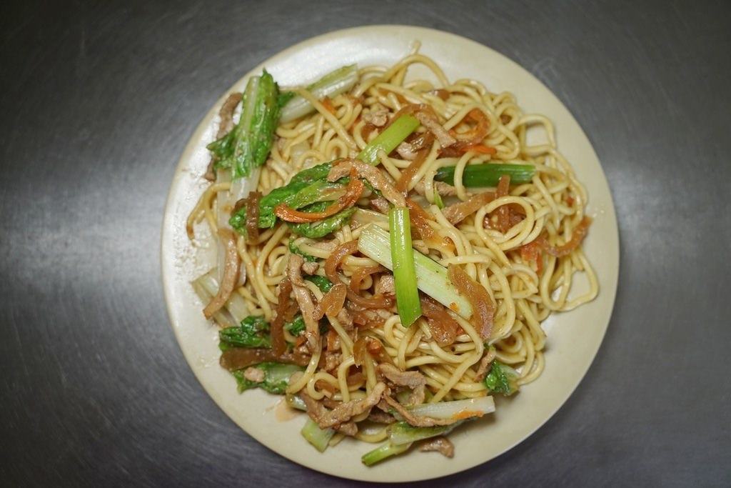 【宜蘭南澳碧候溫泉美食推薦】在地平價小吃好選擇 魯肉飯/炒飯都好好味 原民小吃部
