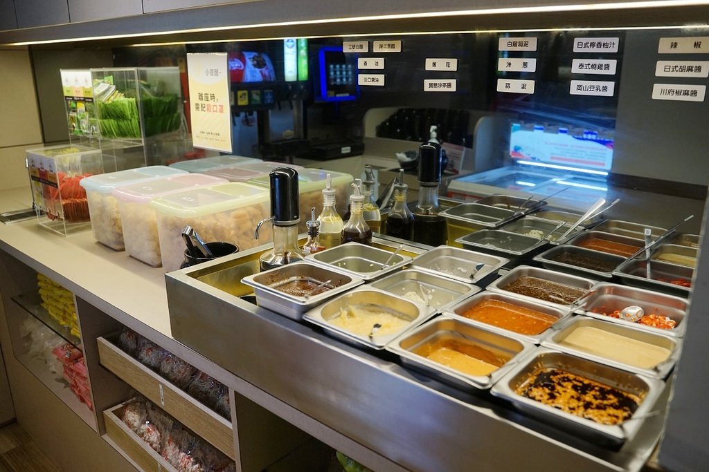 【台北東區火鍋宵夜餐廳推薦】火鍋第一品牌樂多多集團 肉粉FUN暑假感恩回饋 肉多多火鍋大安大安店