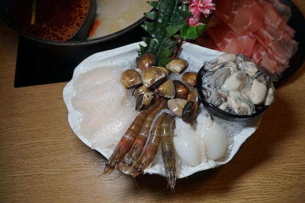【台北東區火鍋宵夜餐廳推薦】火鍋第一品牌樂多多集團 肉粉FUN暑假感恩回饋 肉多多火鍋大安大安店