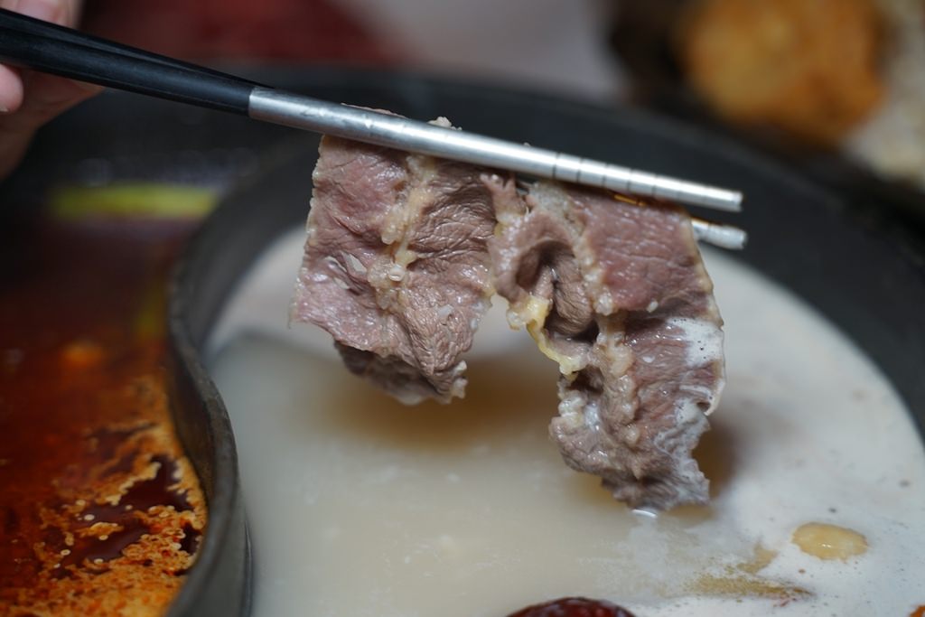 【台北東區火鍋宵夜餐廳推薦】火鍋第一品牌樂多多集團 肉粉FUN暑假感恩回饋 肉多多火鍋大安大安店