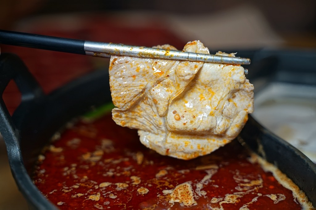 【台北東區火鍋宵夜餐廳推薦】火鍋第一品牌樂多多集團 肉粉FUN暑假感恩回饋 肉多多火鍋大安大安店