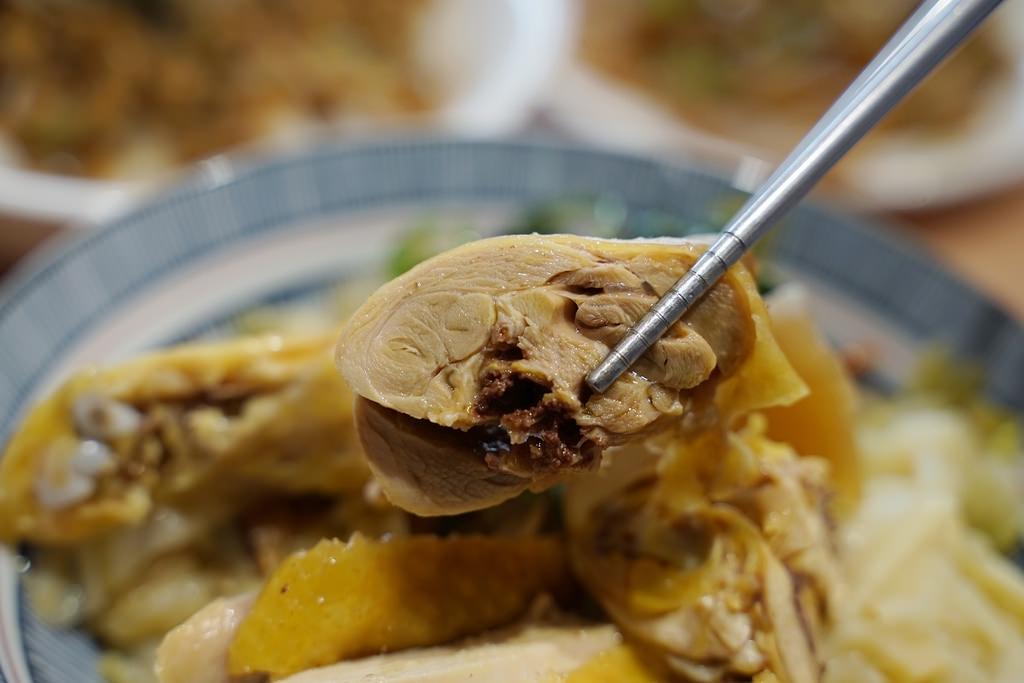 【中壢環北路美食推薦】美味文昌雞飯/焢肉飯/客家粄條/客家湯圓 客家麵阿莫中壢創始店