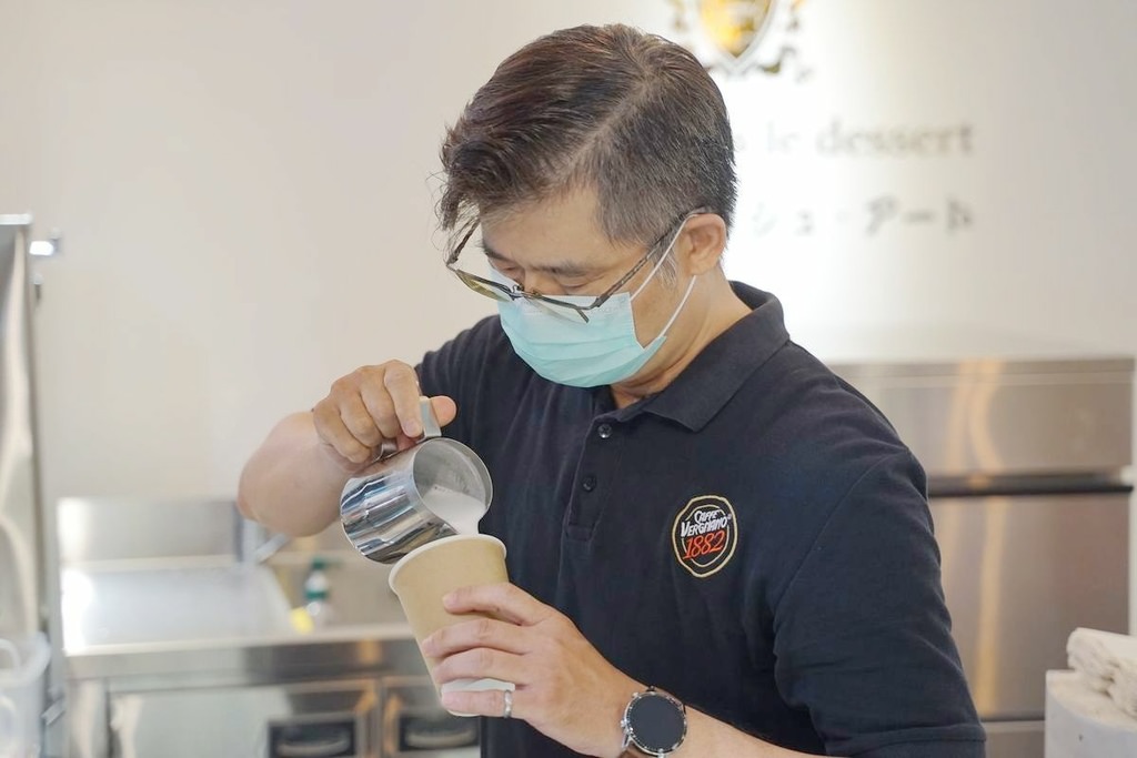 【臺北車站必買伴手禮】必吃鎮店之寶巴黎燒燉布蕾 台北人氣甜點店 東京巴黎甜點忠孝店