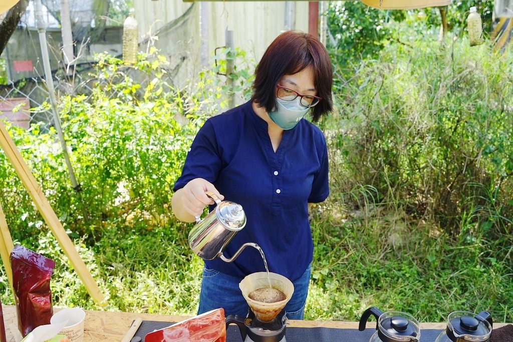 【南投埔里農場體驗推薦】埔里咖啡產銷班莊鴻模班長 獨特手作咖啡葉茶DIY 鴻模咖啡莊園