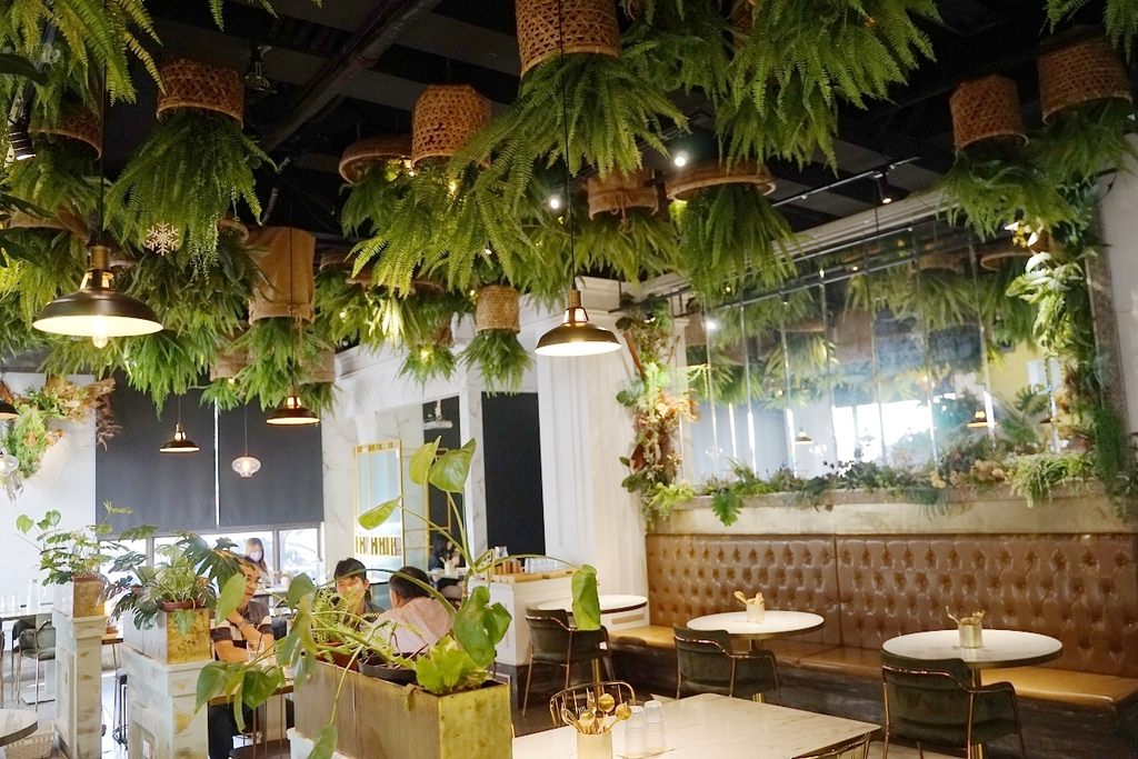 【新竹金山街美食推薦】IG打卡熱門溫室花園餐廳 新竹情侶約會用餐好選擇 Garden Party