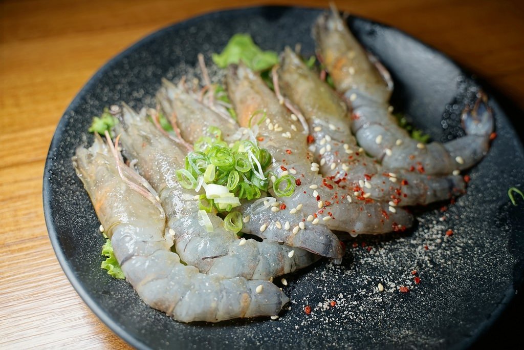 【台中西屯區燒肉推薦】超人氣逢甲燒肉 真正炭火燒肉 激推內藏燒肉 Hi燒肉!青海創始店