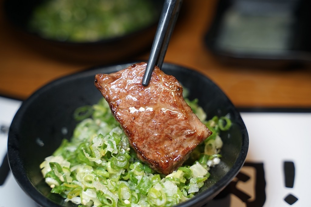 【台中西屯區燒肉推薦】超人氣逢甲燒肉 真正炭火燒肉 激推內藏燒肉 Hi燒肉!青海創始店