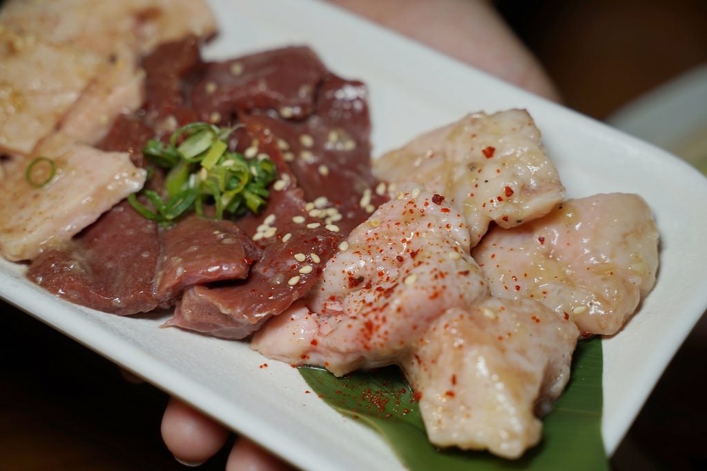 【台中西屯區燒肉推薦】超人氣逢甲燒肉 真正炭火燒肉 激推內藏燒肉 Hi燒肉!青海創始店