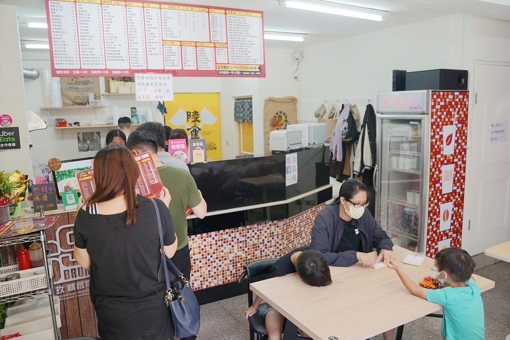 【桃園龜山早午餐推薦】桃園龜山銘傳大學早餐好選擇 餐點種類多樣化 陸食玖早午餐