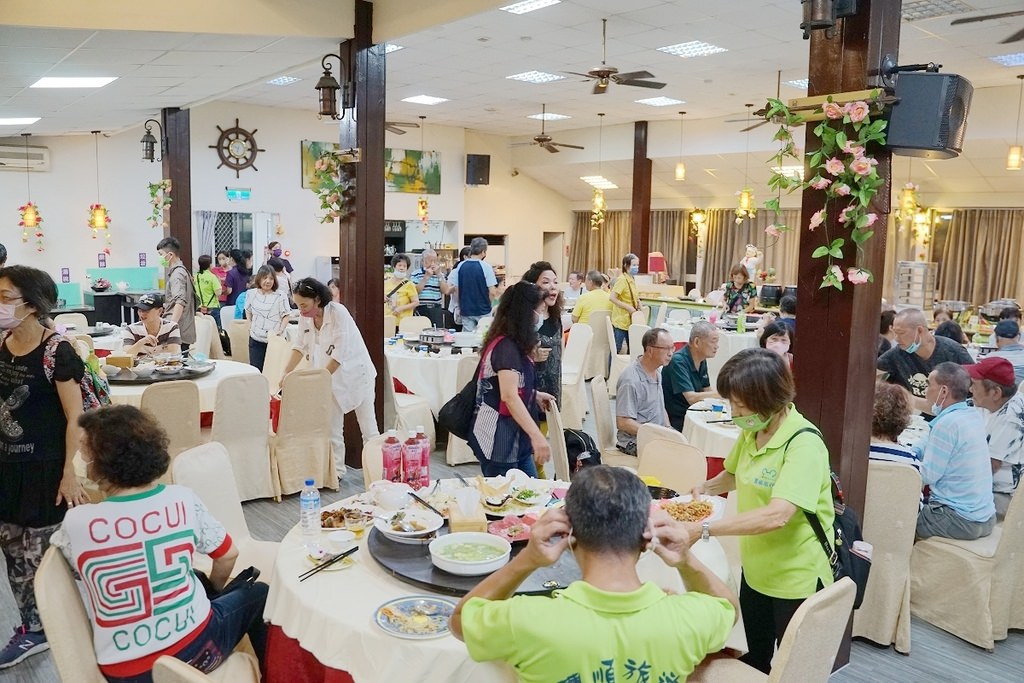 【南投埔里住宿飯店推薦】全國唯一潭面上休閒渡假飯店 房間陽台釣魚服務 天水蓮大飯店