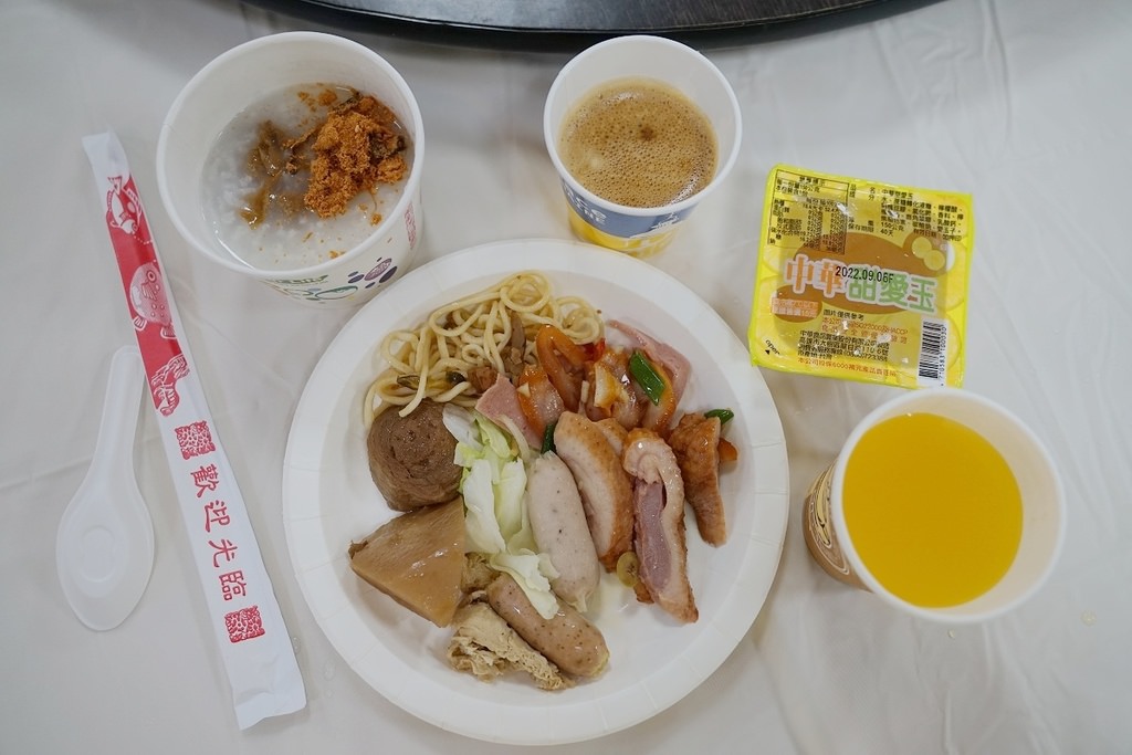 【南投埔里住宿飯店推薦】全國唯一潭面上休閒渡假飯店 房間陽台釣魚服務 天水蓮大飯店