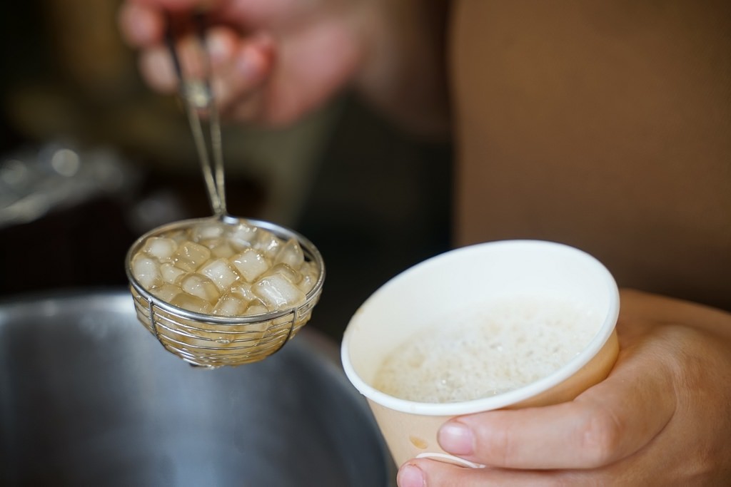 【彰化手搖飲料店推薦】台灣優質茗茶 口感軟Q手工粉角 上宇林彰化民族店