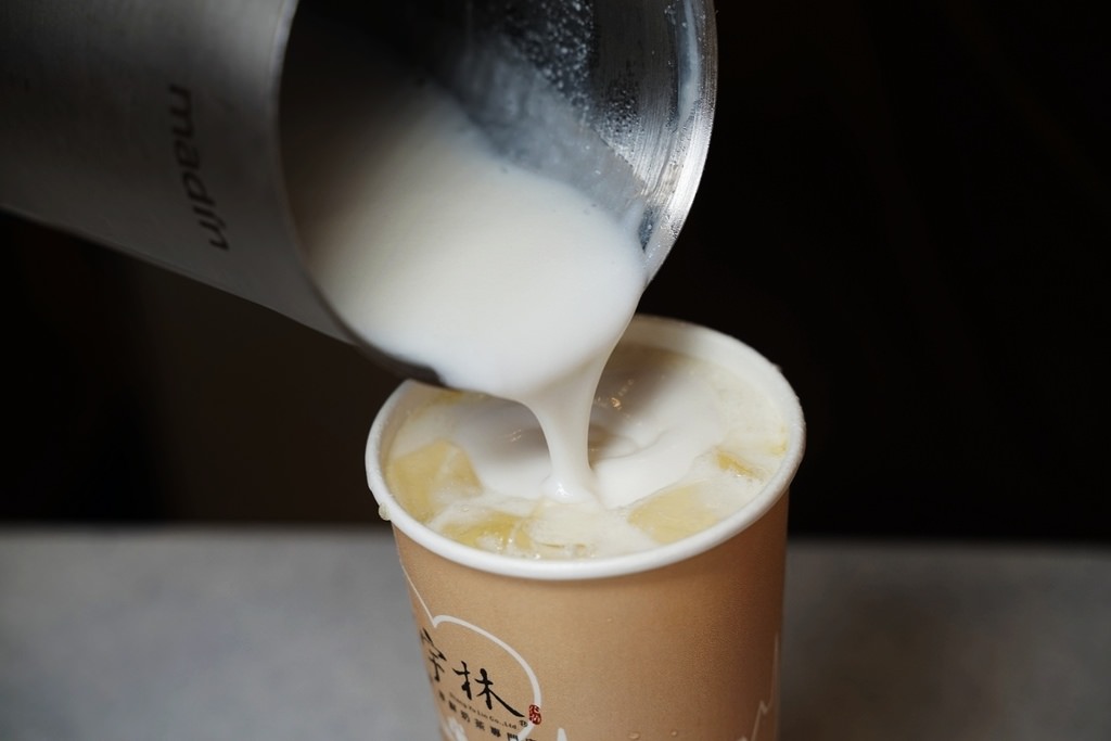 【彰化手搖飲料店推薦】台灣優質茗茶 口感軟Q手工粉角 上宇林彰化民族店