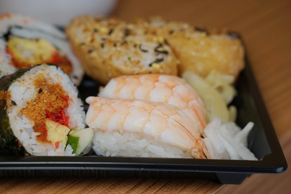 【桃園大竹美食推薦】每日新鮮現做平價壽司 美食外送餐盒好選擇 手捲米壽司Sushi