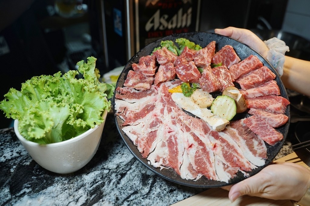 【高雄左營燒肉推薦】高雄內臟燒烤第一品牌 高雄日式燒肉好選擇 i燒肉炭火內臟啤酒專賣店