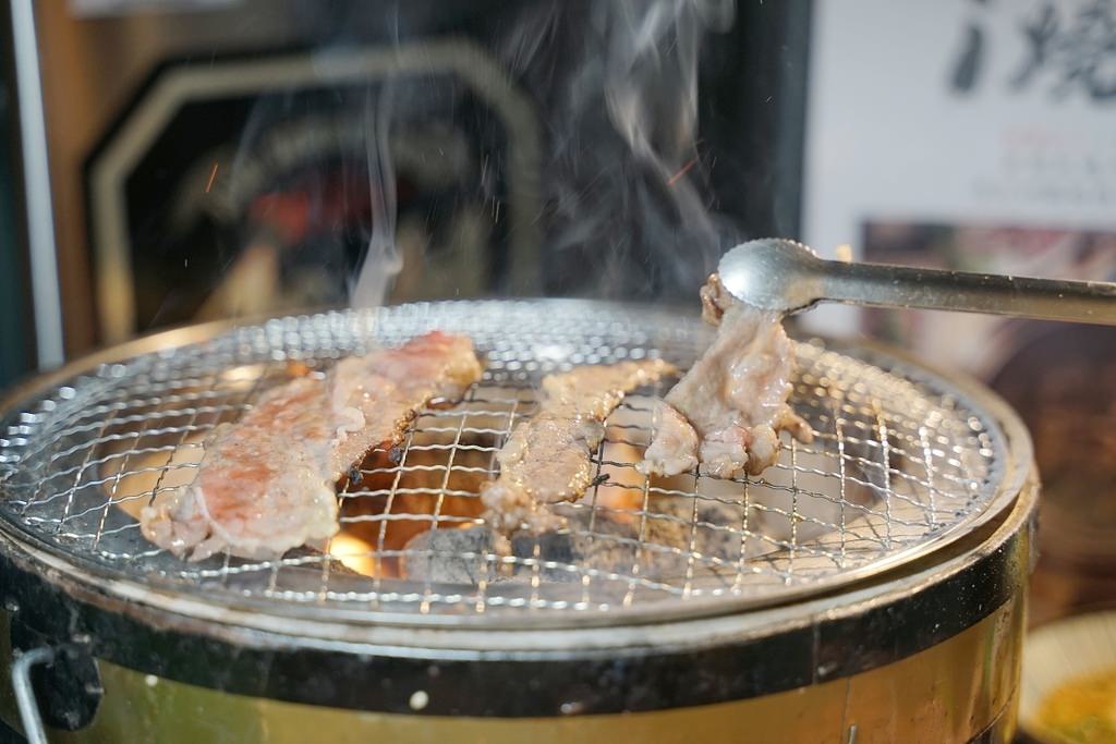 【高雄左營燒肉推薦】高雄內臟燒烤第一品牌 高雄日式燒肉好選擇 i燒肉炭火內臟啤酒專賣店