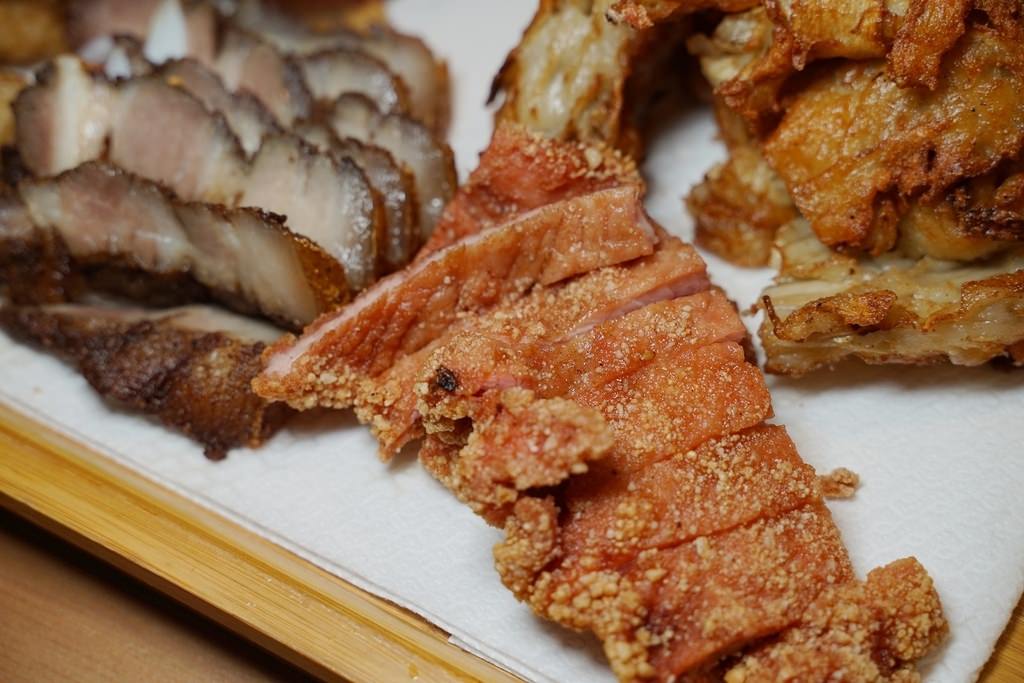 【台北成功市場炸物推薦】比臉大牛蒡天婦羅 酥脆可口易牙居海鮮卷 雞籠天婦羅