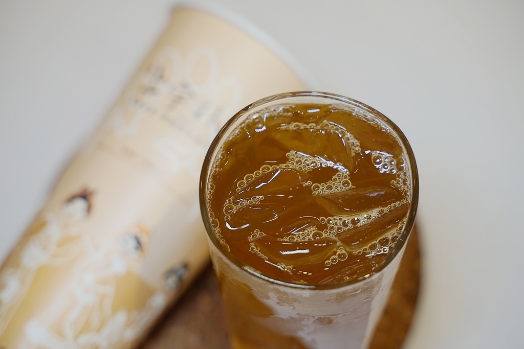 【新竹手搖飲料店推薦】食品路舒適內用環境 台灣優質得獎茗茶 上宇林頂級茶飲厚鮮奶茶專門店新竹食品店