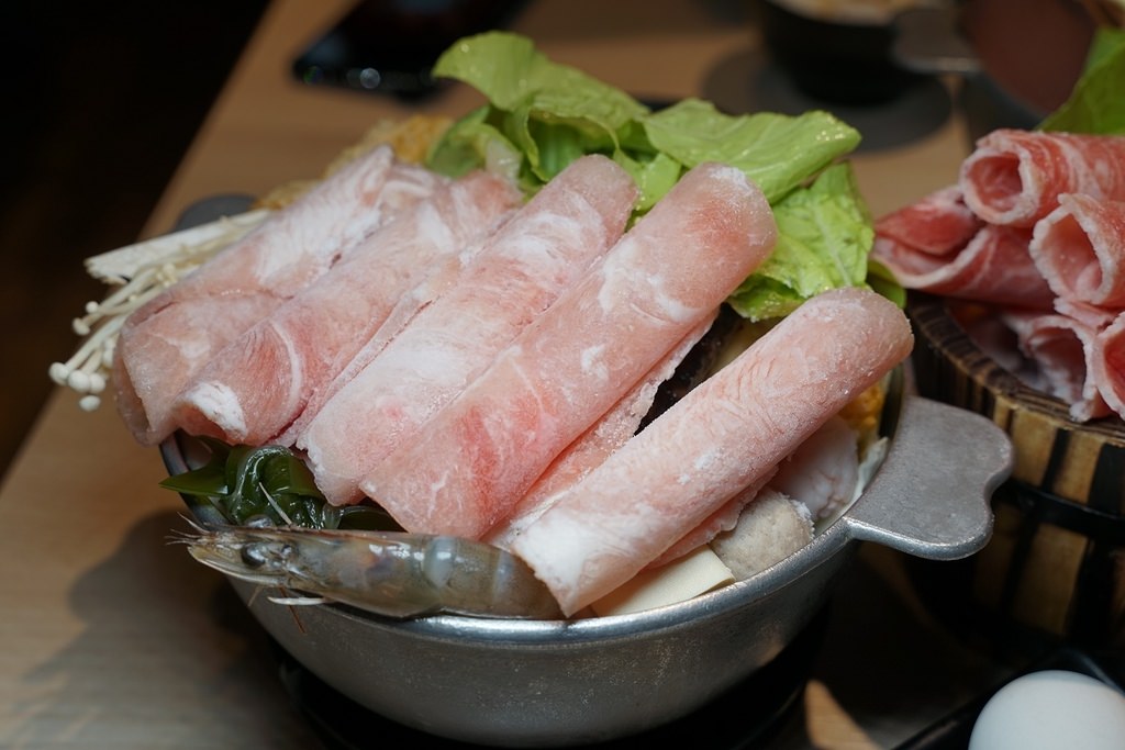 【林口小火鍋推薦】醒吾科技大學美食好選擇 油蔥油飯/黃子麵/爆米花/冰淇淋吃到飽 喫夥鍋