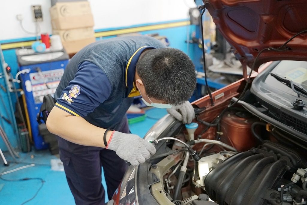 【桃園龜山汽車保養廠推薦】Carcargo車評網線上預約超方便 定期保養機油更換 耐途耐汽車維修保養中心桃園萬壽店