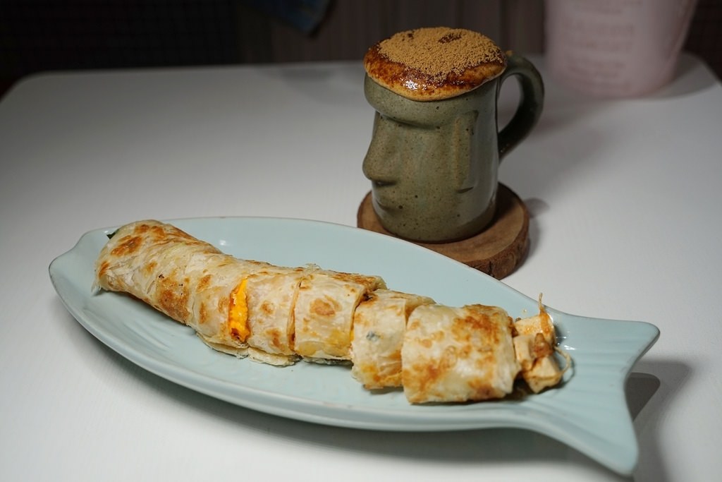 【三重早午餐推薦】日本BALMUDA蒸氣烤箱 自醃豬排/泡菜 餓店蒸氣吐司