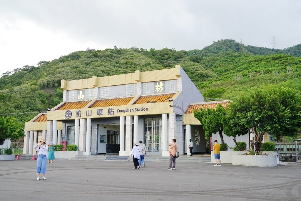 【屏東獅子鄉免費景點推薦】台灣最南端鐵路車站 出站就是絕美高空海景 枋山車站