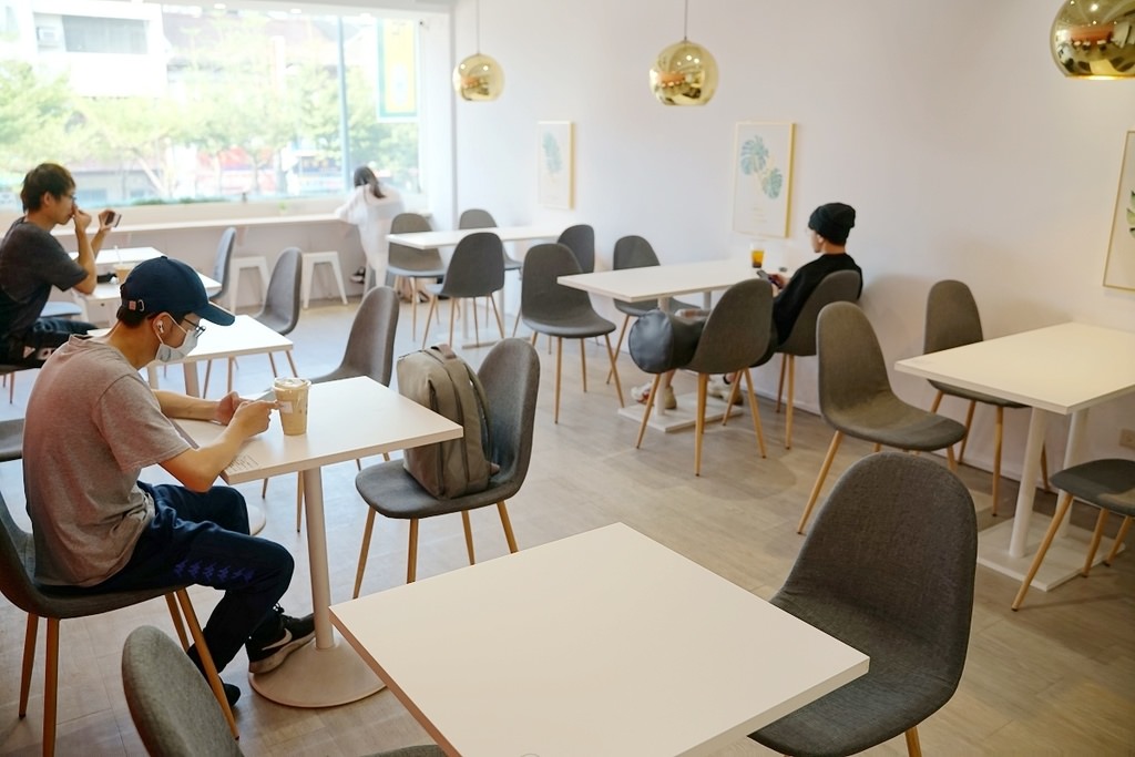 【彰化員林手搖飲料店推薦】員林火車站前朋友聚會好選擇 牧場直送純淨鮮乳x百年茶莊嚴選茶葉 十杯 Spade Tea 彰化員林店