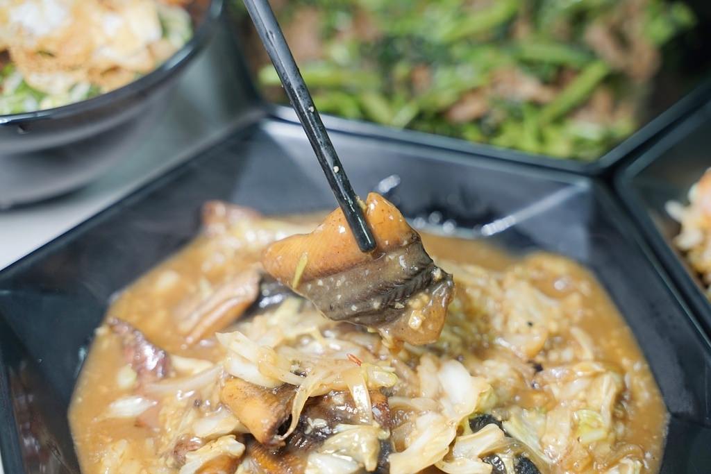【三重肉燥飯推薦】和牛肉燥+和牛油煎鴨蛋半熟荷包蛋 大火翻炒乾炒鱔魚 承意台南鱔魚麵【蘭笑軒 承意號】