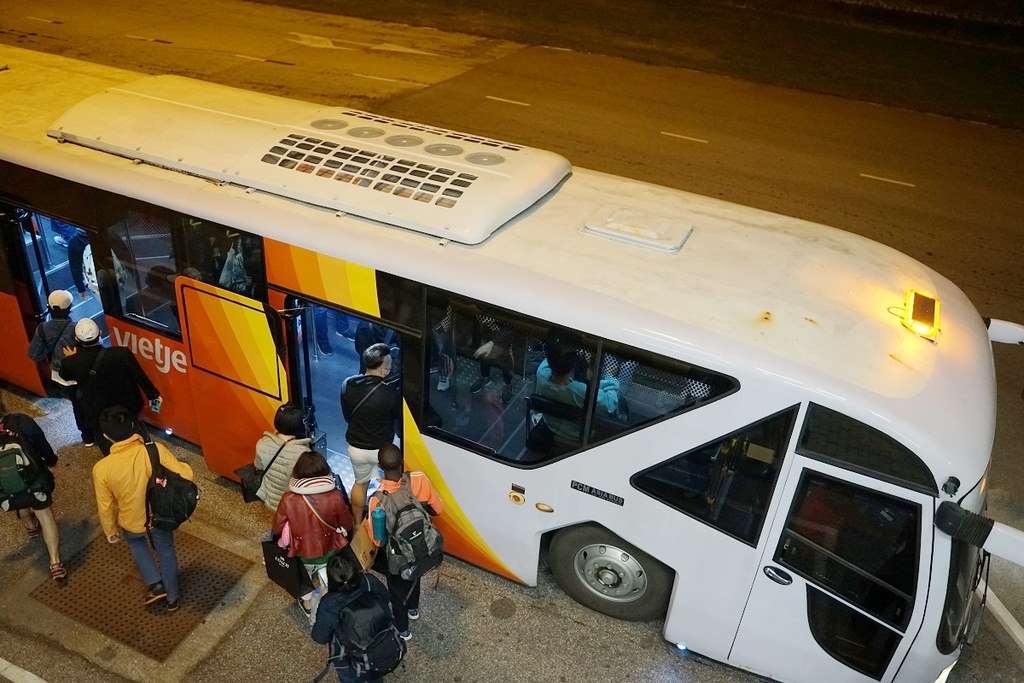 【台灣飛泰國清邁】泰越捷航空曼谷轉機全紀錄 飛機上吃泡麵真的超香