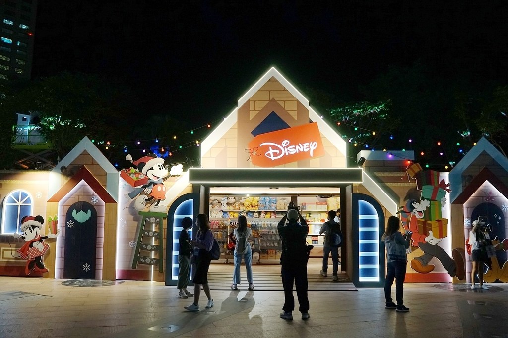 【2022新北歡樂耶誕城】Disney+六大超人氣品牌陣容 耶誕雪白之城11/11登場